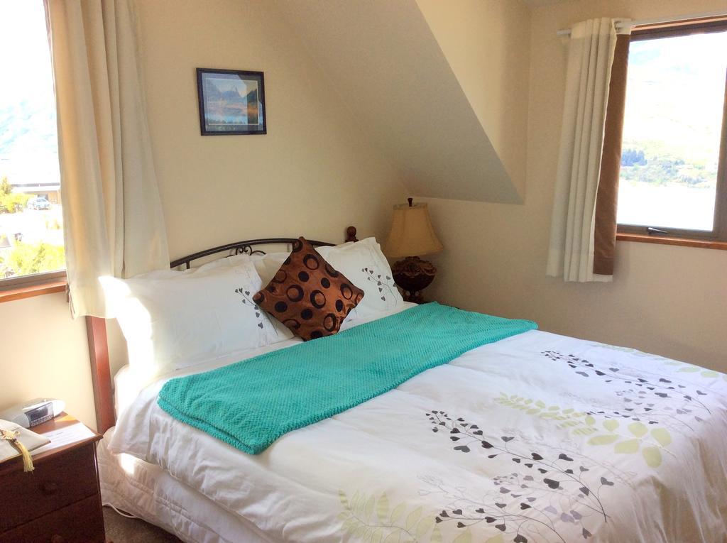 Alpine Suites Queenstown Room photo